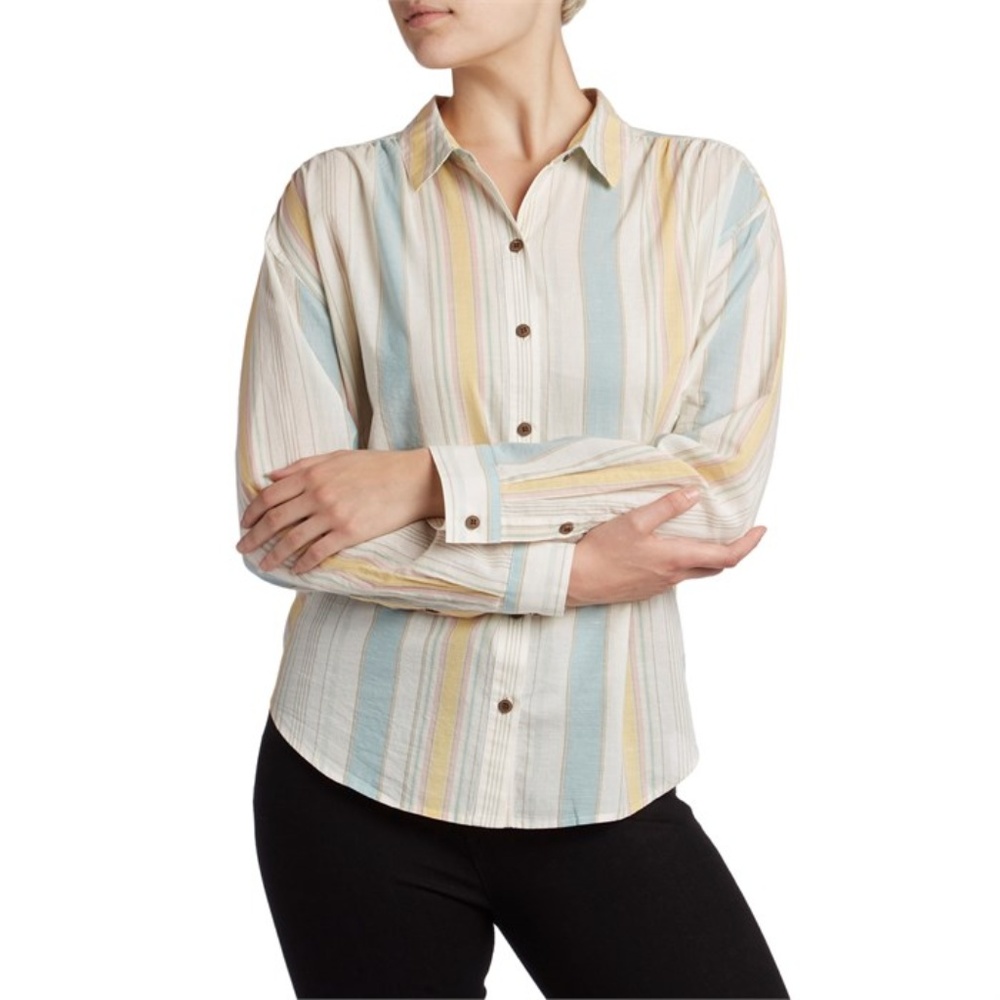 Patagonia Lightweight A/C Boyfriend Shirt